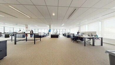 Bureau dans Lyon à vendre Photo intérieure– Image 2 sur 4