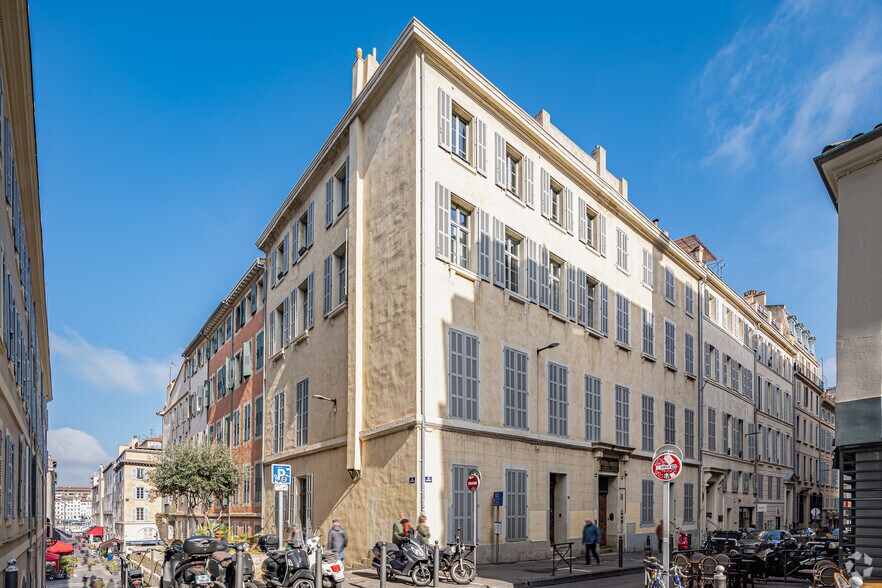 Bureau dans Marseille à louer - Photo principale – Image 1 sur 3