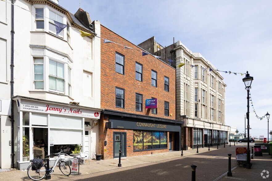 Bath Pl, Worthing à louer - Photo principale – Image 1 sur 11
