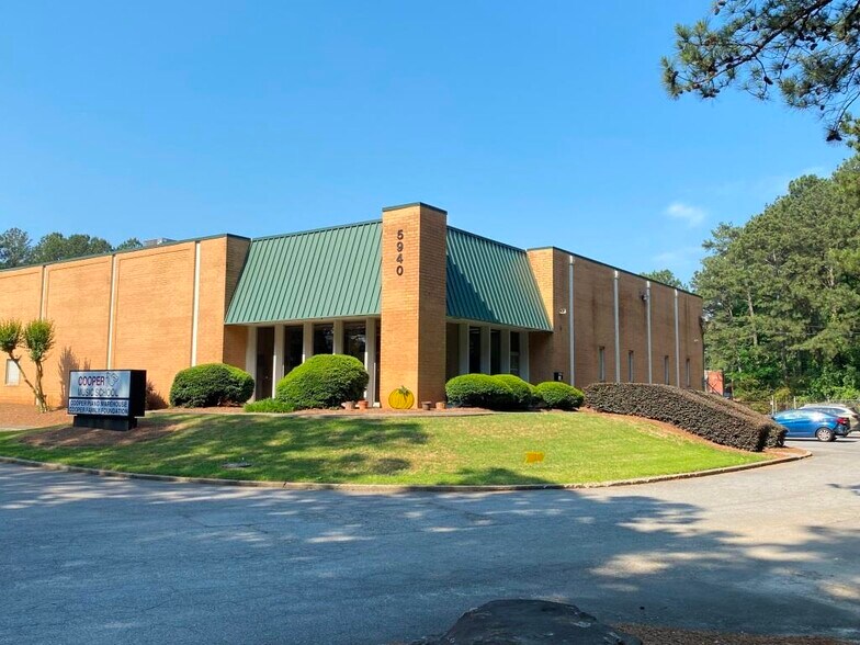 5936-5940 Peachtree Rd, Chamblee, GA à louer - Photo principale – Image 1 sur 9