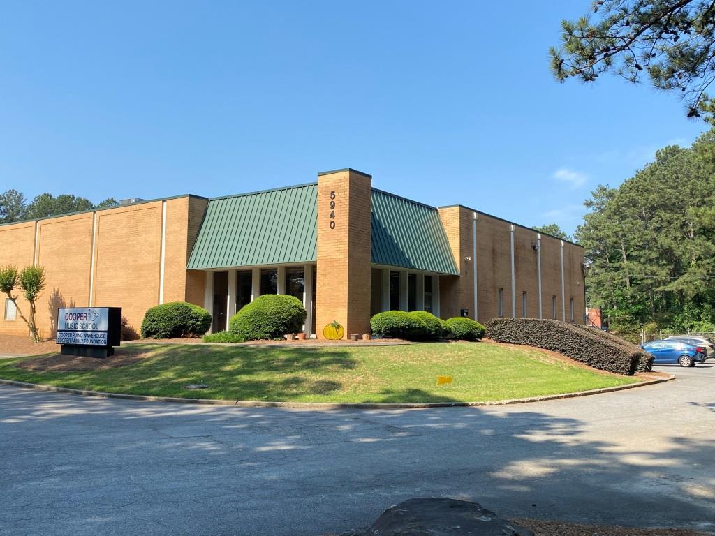 5936-5940 Peachtree Rd, Chamblee, GA à louer Photo principale– Image 1 sur 10
