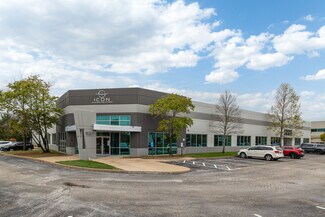 Plus de détails pour 527-535 Trade Center Blvd, Chesterfield, MO - Industriel/Logistique à vendre