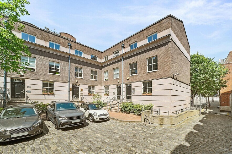 1 Coldbath Sq, Londres à louer - Photo de l’immeuble – Image 3 sur 25