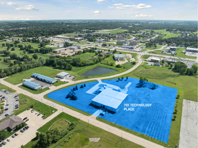 701 Technology Pl, Waverly, IA à louer - Photo de l’immeuble – Image 2 sur 21