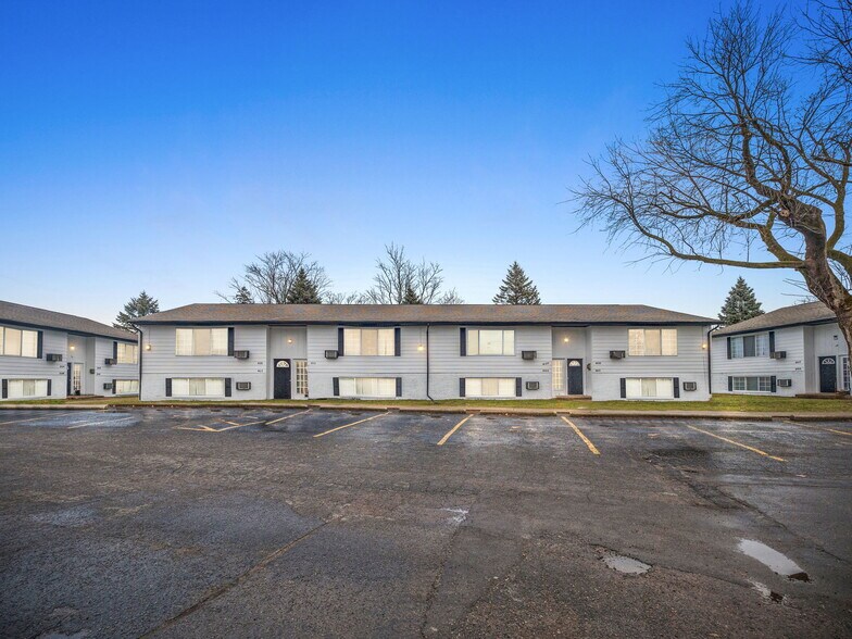 204 Rosette St, Holly, MI à vendre - Photo de l’immeuble – Image 1 sur 19