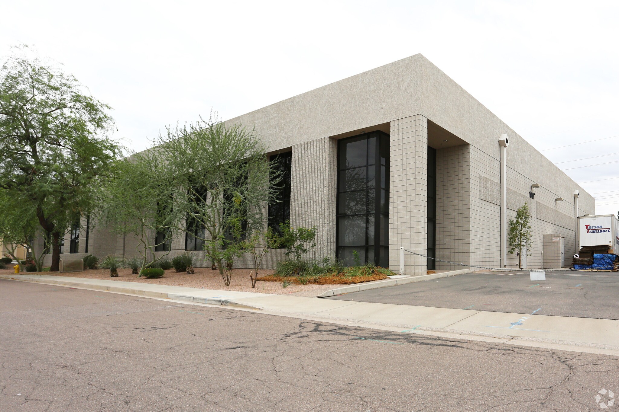 1965 W 1st St, Tempe, AZ à vendre Photo principale– Image 1 sur 3