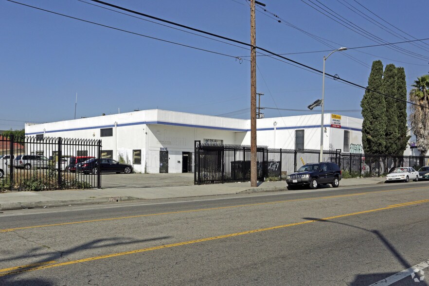 516 E Jefferson Blvd, Los Angeles, CA à vendre - Photo de l’immeuble – Image 3 sur 41