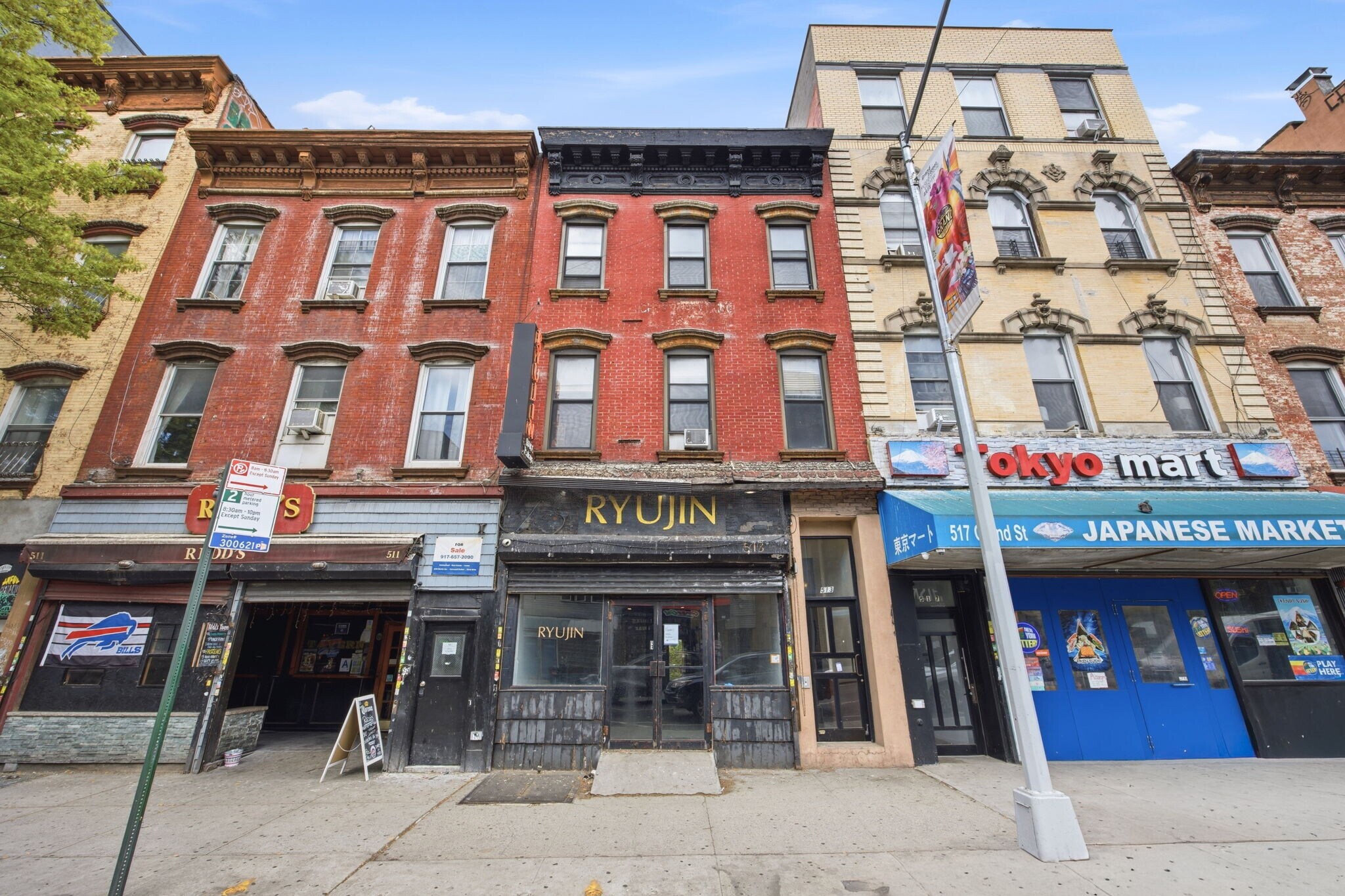 513 Grand St, Brooklyn, NY à vendre Photo principale– Image 1 sur 40