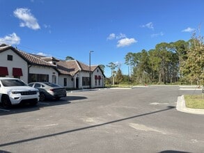 444 Paseo Reyes Dr, Saint Augustine, FL à louer Photo intérieure– Image 1 sur 6
