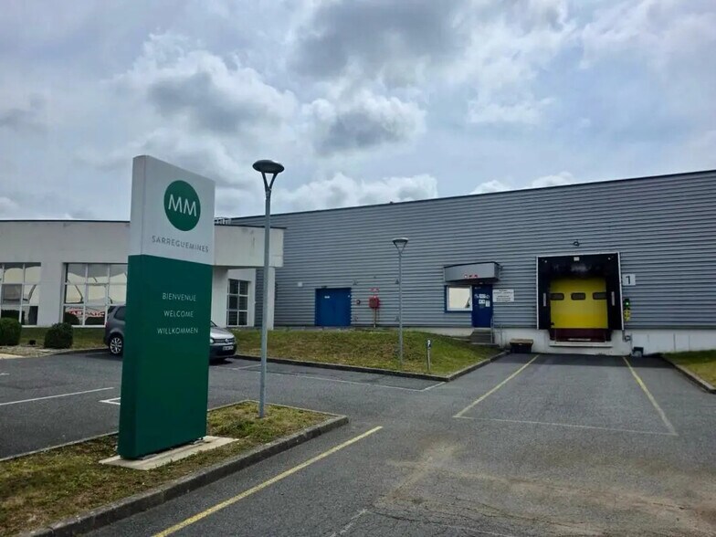 Local commercial dans Sarreguemines à vendre - Photo de l’immeuble – Image 1 sur 12