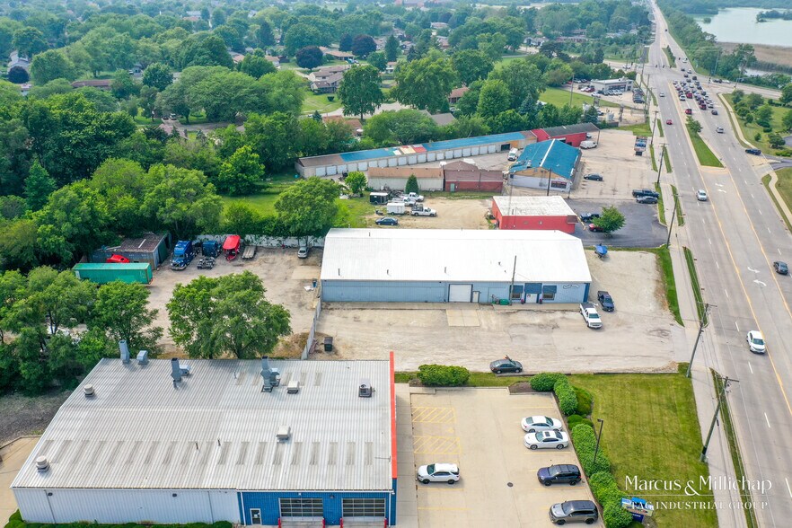 15940 S Lincoln Hwy, Plainfield, IL à vendre - Photo de l’immeuble – Image 2 sur 7