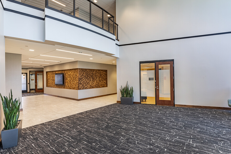 4101 Cox Rd, Glen Allen, VA à louer - Photo de l’immeuble – Image 3 sur 14