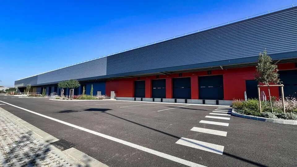 Industriel/Logistique dans Toulouse à louer - Photo de l’immeuble – Image 1 sur 8