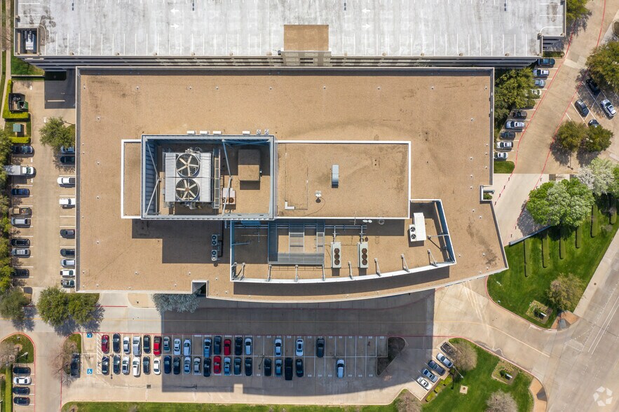 1500 N Greenville Ave, Richardson, TX à louer - Photo de l’immeuble – Image 3 sur 13