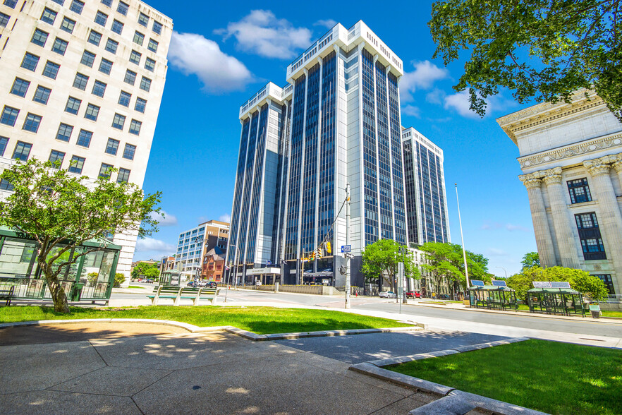 99 Washington Ave, Albany, NY à louer - Photo de l’immeuble – Image 1 sur 36