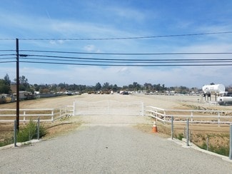 Plus de détails pour 24803 Highway 74, Perris, CA - Terrain à vendre