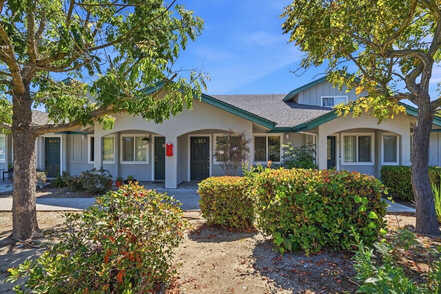 2220 Chanticleer Ave, Santa Cruz, CA à vendre - Photo de l’immeuble – Image 3 sur 23