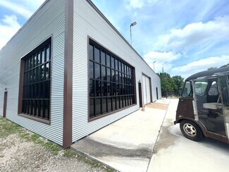 Plus de détails pour 2219 Brooks St, Houston, TX - Industriel/Logistique à louer