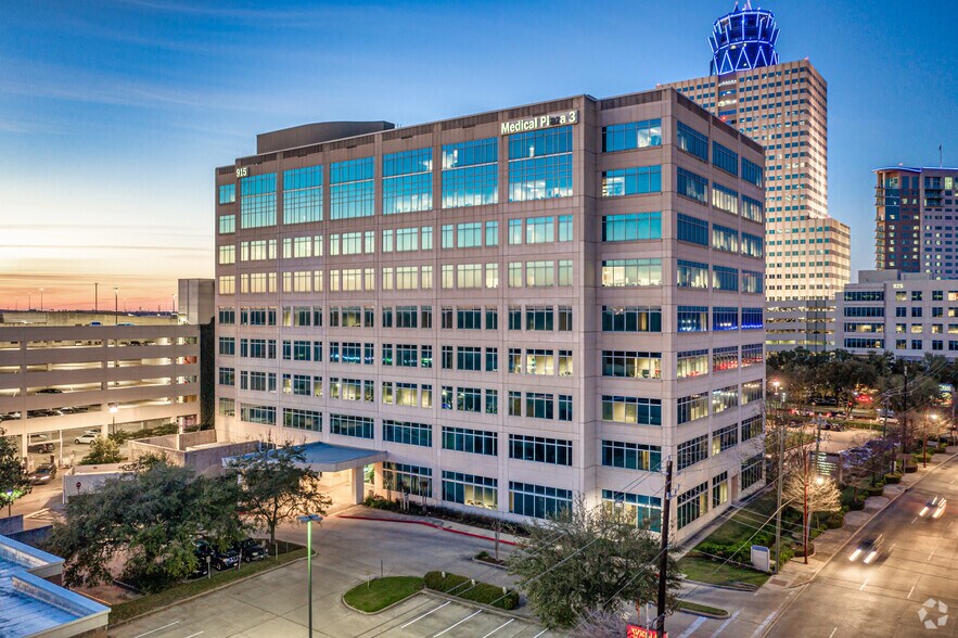 915 Gessner Rd, Houston, TX à louer - Photo principale – Image 1 sur 1