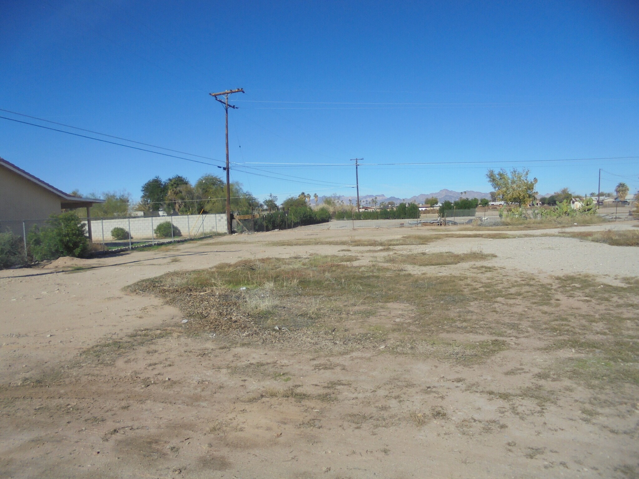 521 Oregon St, Blythe, CA à vendre Photo principale– Image 1 sur 7