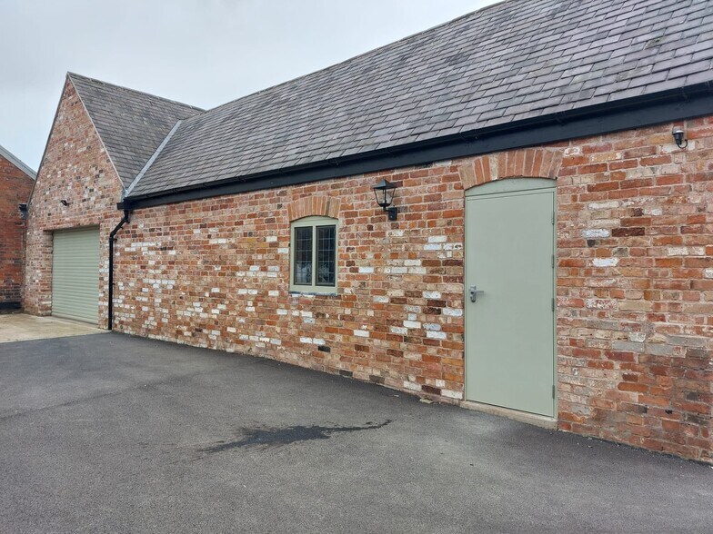 16 Mill St, Melton Mowbray à louer - Photo de l’immeuble – Image 2 sur 8
