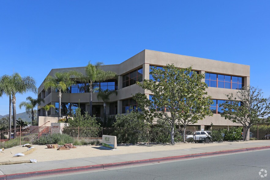 7578 El Cajon Blvd, La Mesa, CA à vendre - Photo de l’immeuble – Image 1 sur 6