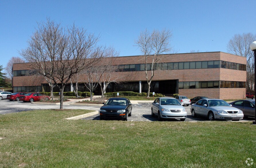 3 Dickinson Dr, Chadds Ford, PA à louer - Photo de l’immeuble – Image 2 sur 6