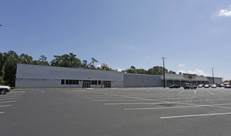 Plus de détails pour 9459 Lem Turner Rd, Jacksonville, FL - Local commercial à louer