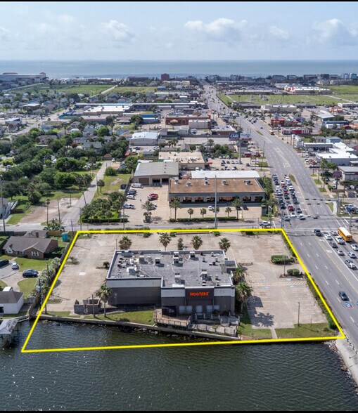 6028 Heards Ln, Galveston, TX à vendre - Photo de l’immeuble – Image 2 sur 10