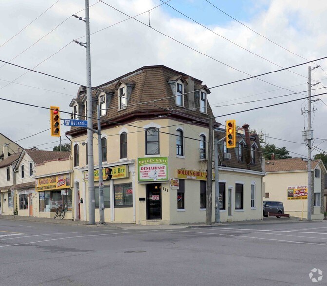 111 Geneva St, St Catharines, ON à vendre - Photo principale – Image 1 sur 3