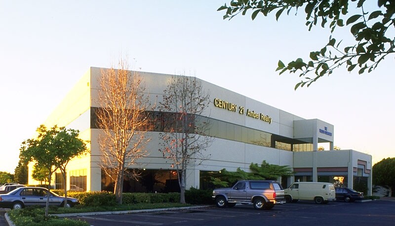 23705 Crenshaw Blvd, Torrance, CA à louer - Photo de l’immeuble – Image 2 sur 12