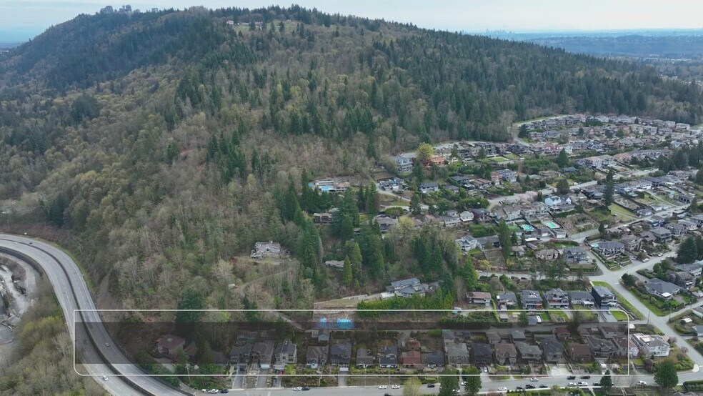 7235 Bayview Dr, Burnaby, BC à vendre - Vidéo sur l’annonce professionnelle – Image 3 sur 31