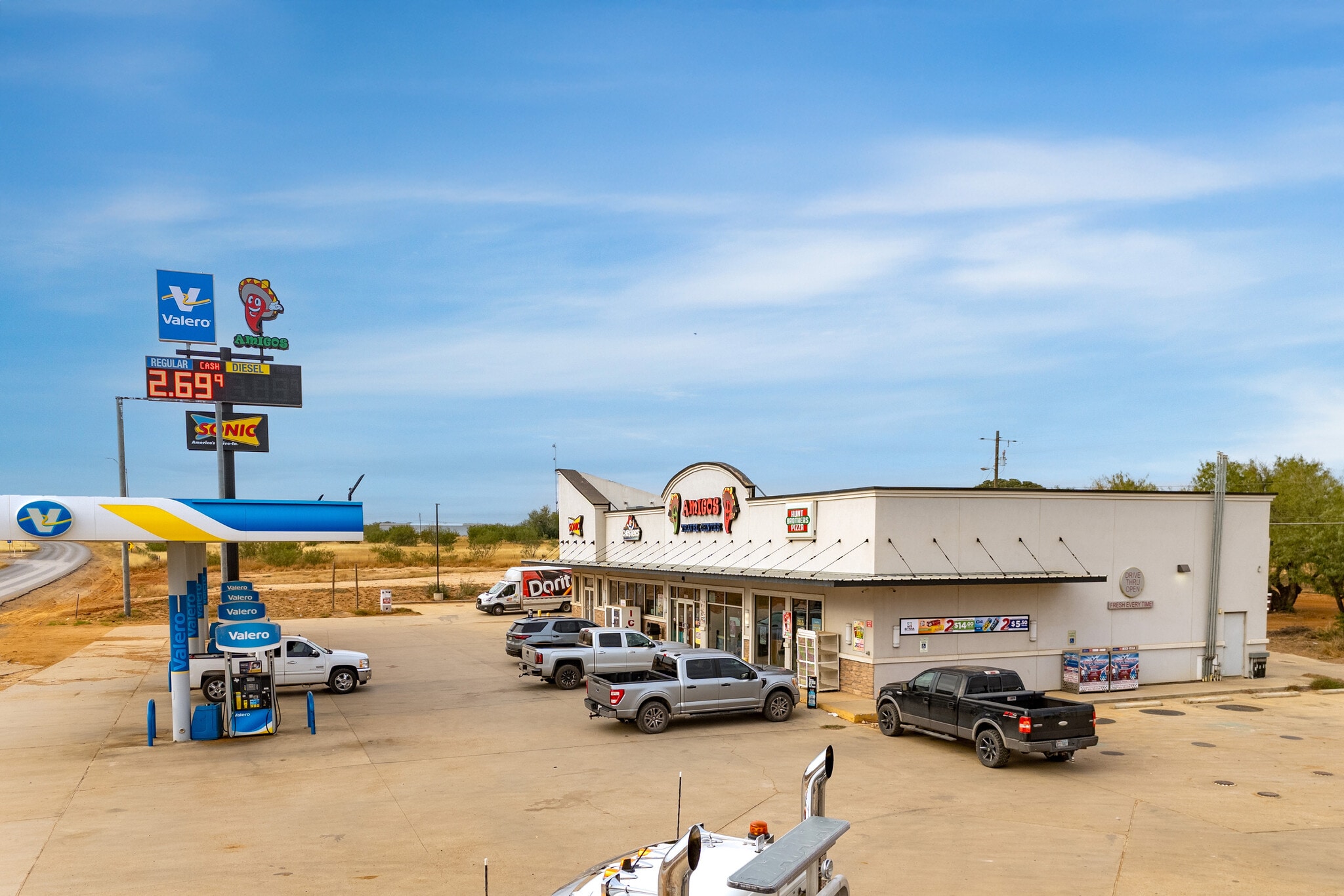 16290 S Interstate Highway 35, Dilley, TX à vendre Photo principale– Image 1 sur 4