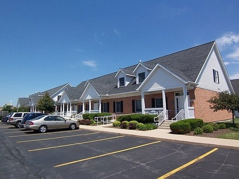 190 Liberty Rd, Crystal Lake, IL à louer - Photo de l’immeuble – Image 2 sur 3
