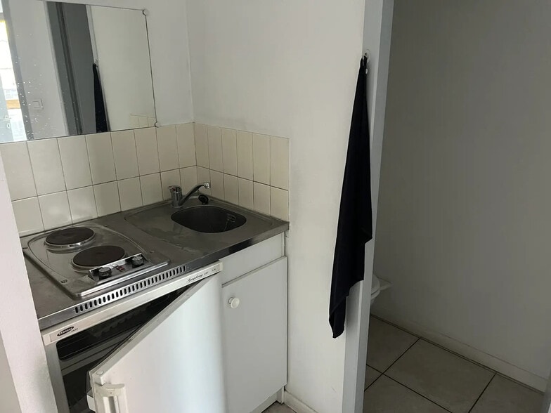 Rue Jules Ferry, Fontaines-sur-Saône à vendre - Photo intérieure – Image 3 sur 3