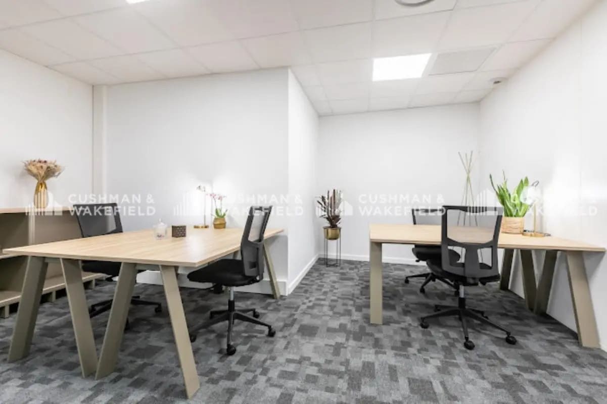 2229 Route Des Cretes, Valbonne à louer Photo de l’immeuble– Image 1 sur 19