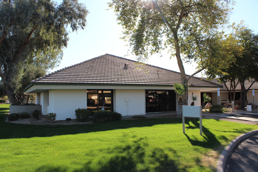 10555-10599 N Tatum Blvd, Paradise Valley, AZ à louer - Photo de l’immeuble – Image 3 sur 6