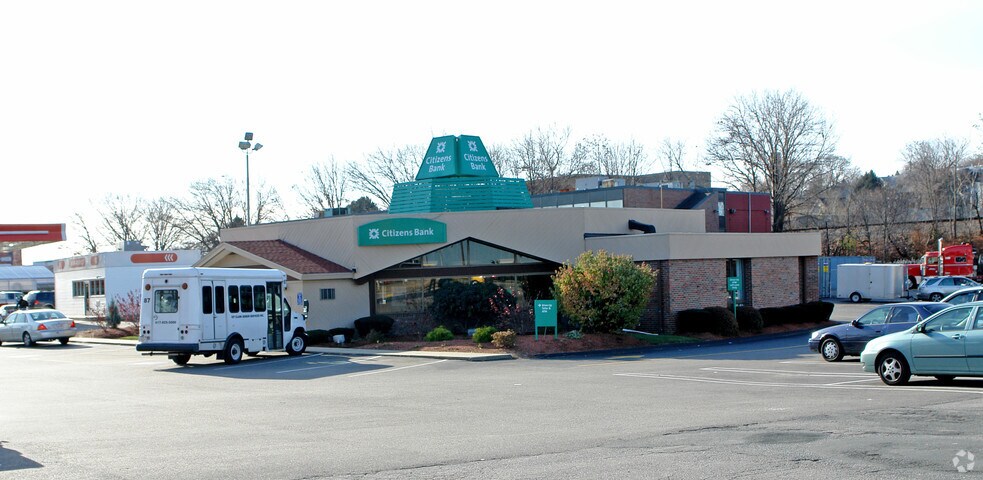 725-729 William T Morrissey Blvd, Dorchester, MA à louer - Photo principale – Image 3 sur 4