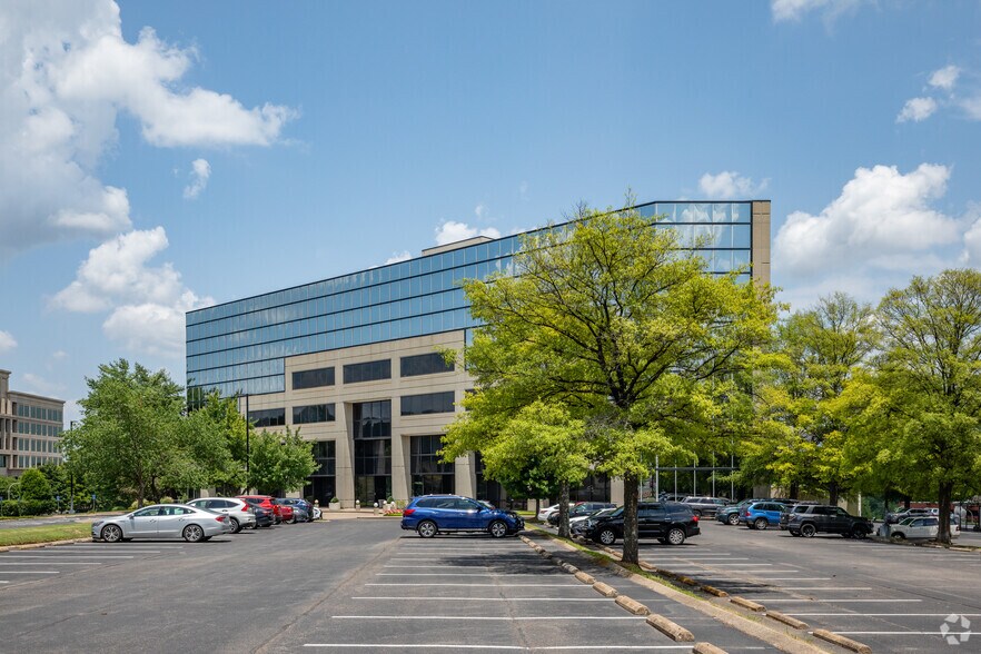 15 Century Blvd, Nashville, TN à louer - Photo de l’immeuble – Image 3 sur 18