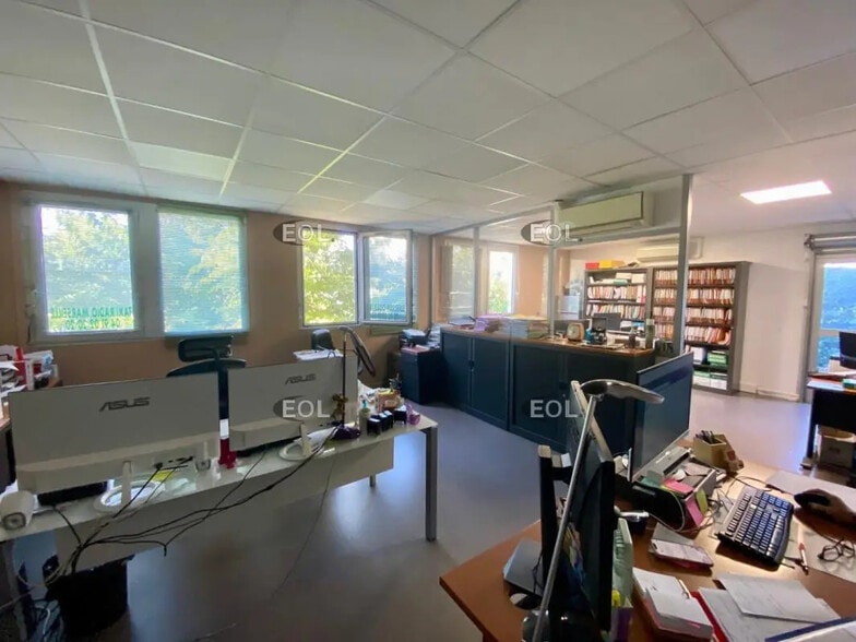 Bureau dans Marseille à louer - Photo intérieure – Image 3 sur 6