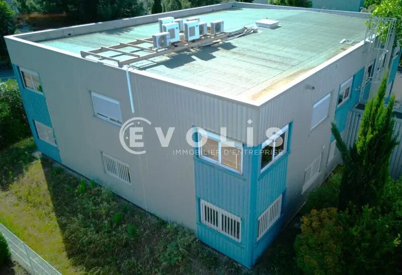Bureau dans Gallargues-le-Montueux à louer Photo de l’immeuble– Image 1 sur 8