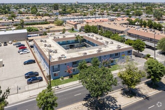 3143 S H St, Bakersfield, CA - Vue aérienne  vue de carte - Image1