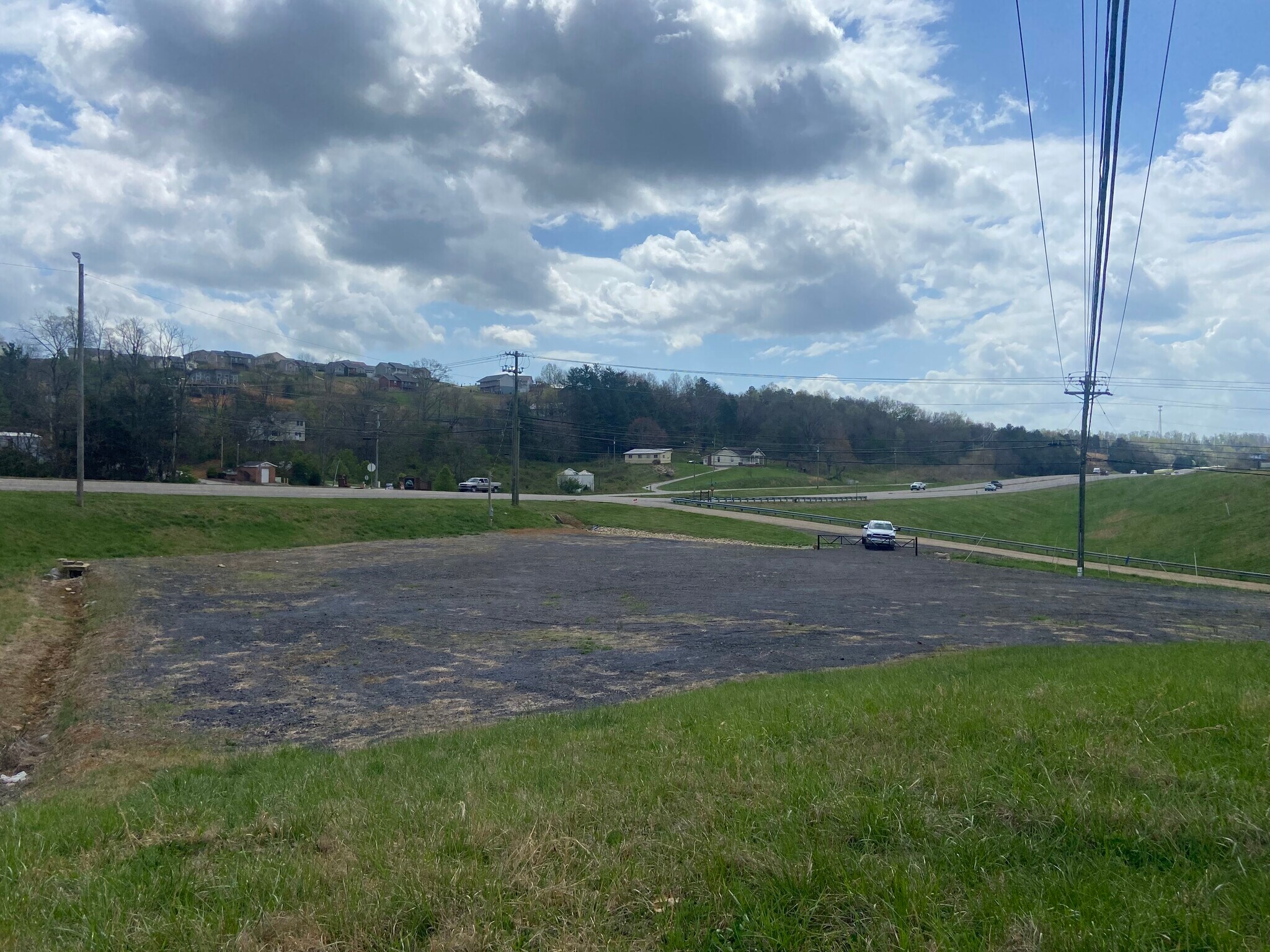 104 Hinchey Hollow Road Hwy, Jefferson City, TN à louer Photo principale– Image 1 sur 6