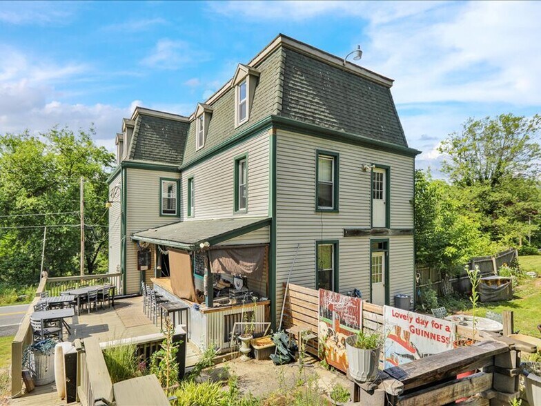 1634 Moselem Springs Rd, Hamburg, PA à vendre - Photo de l’immeuble – Image 2 sur 17