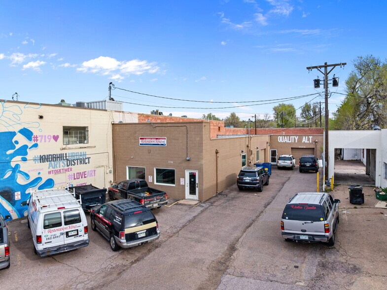 2336 E Platte Ave, Colorado Springs, CO à vendre - Photo de l’immeuble – Image 2 sur 18