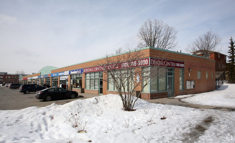 531 Atkinson Ave, Vaughan, ON à louer - Photo de l’immeuble – Image 2 sur 2