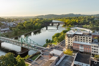 100 Northampton St, Easton, PA - Vue aérienne  vue de carte - Image1