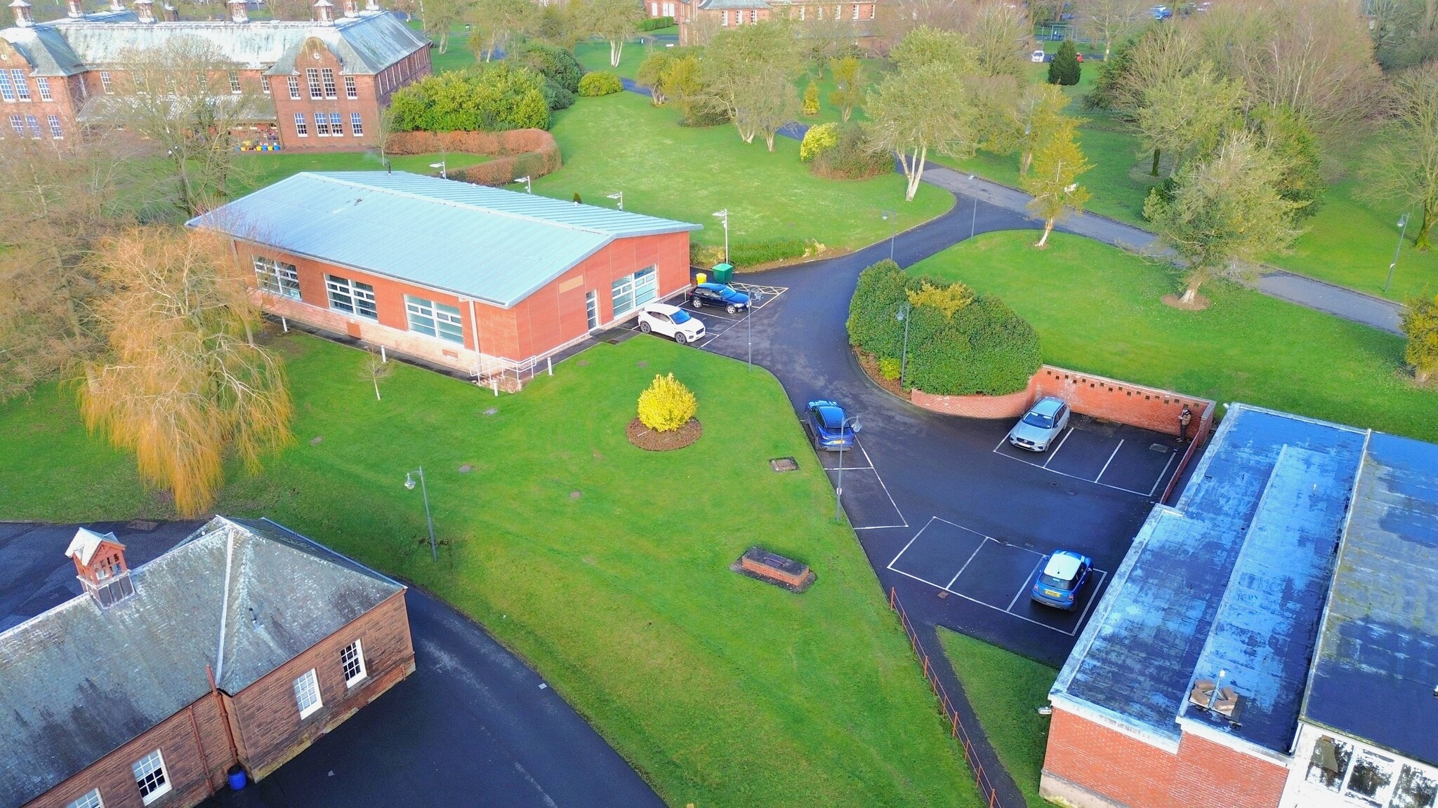 Bankend Rd, Dumfries à louer Photo de l’immeuble– Image 1 sur 7