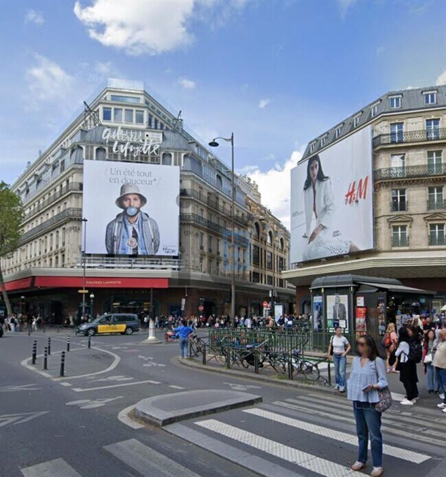 Plus de détails pour Local commercial à louer