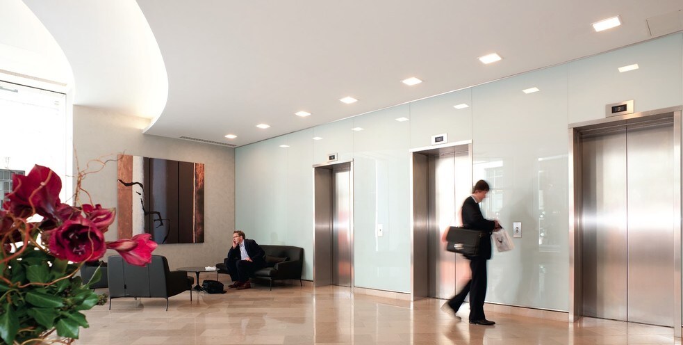 60 Gresham St, Londres à louer - Hall d’entrée – Image 2 sur 15